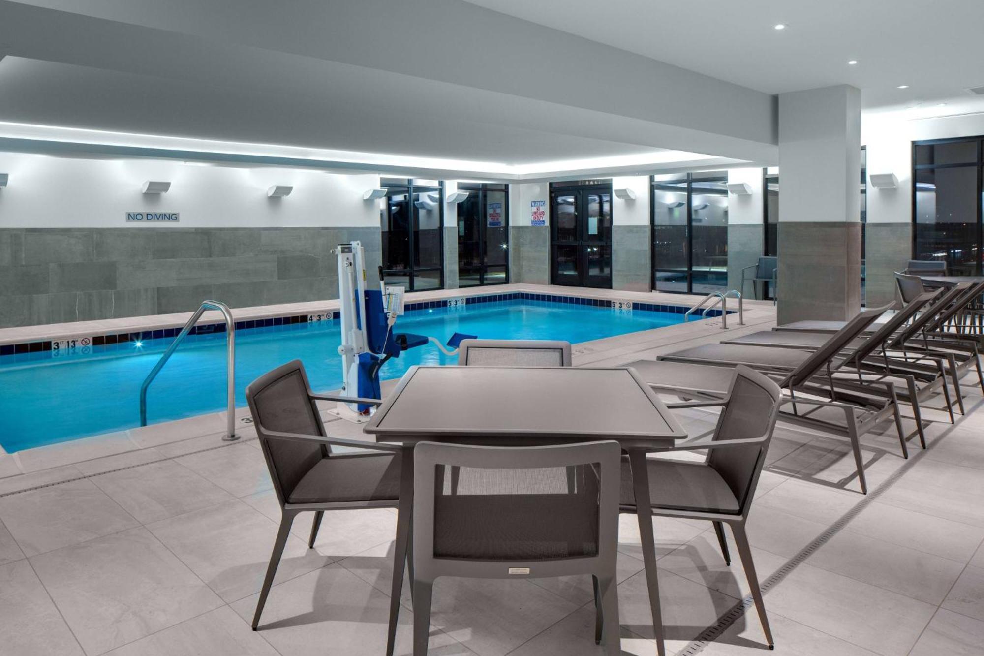 Courtyard By Marriott Jefferson CityJefferson City  Kültér fotó